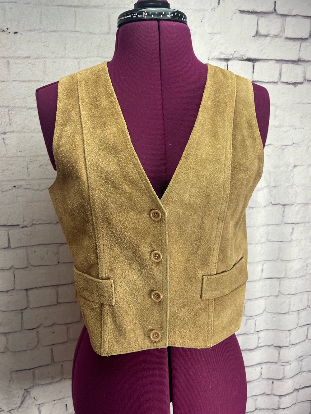 Foxmoor vintage tan suede leather vest size medium